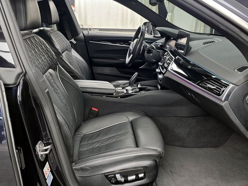 2022 BMW 6 Series 630i xDrive M Sport photo 11