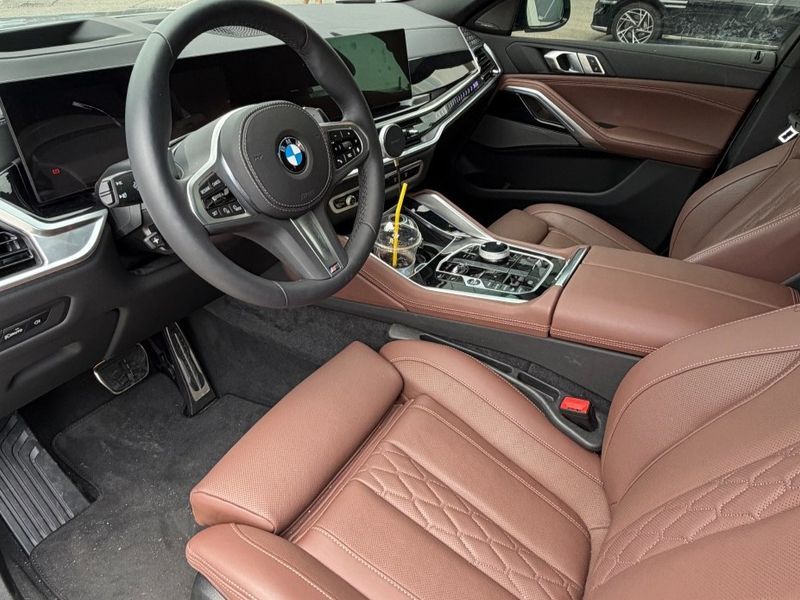 2026 BMW X6 xDrive40i M Sport photo 7