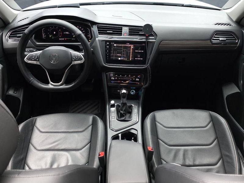 2022 Volkswagen Tiguan 2.0 TSI Prestige photo 7