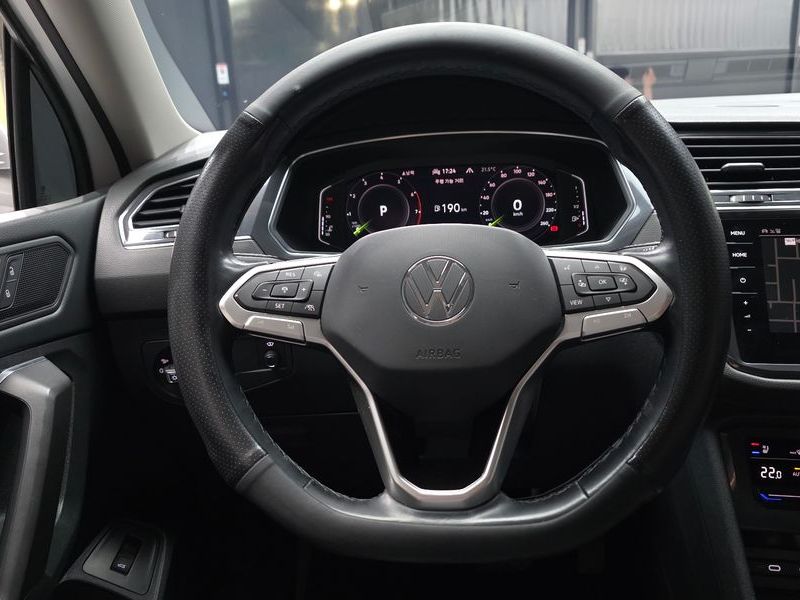 2022 Volkswagen Tiguan 2.0 TSI Prestige photo 13