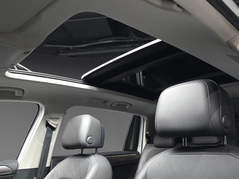 2022 Volkswagen Tiguan 2.0 TSI Prestige photo 18