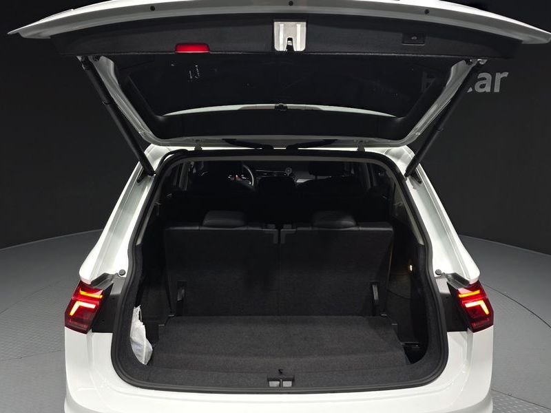 2022 Volkswagen Tiguan 2.0 TSI Prestige photo 20