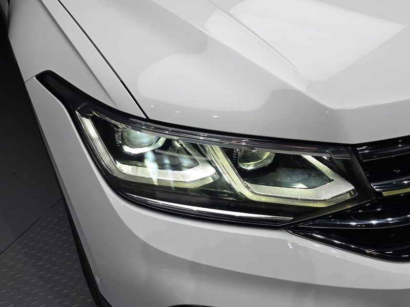 2022 Volkswagen Tiguan 2.0 TSI Prestige photo 22