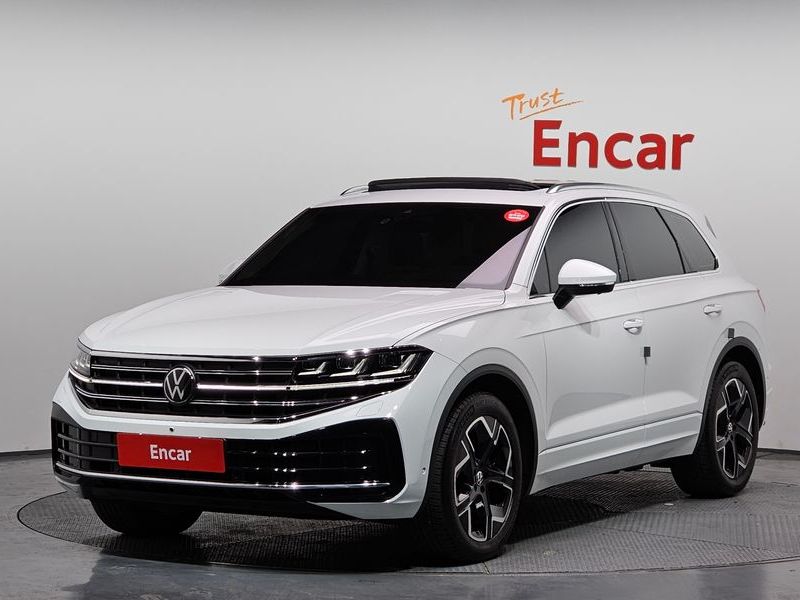 2024 Volkswagen Touareg 3.0 TDI Prestige photo 1