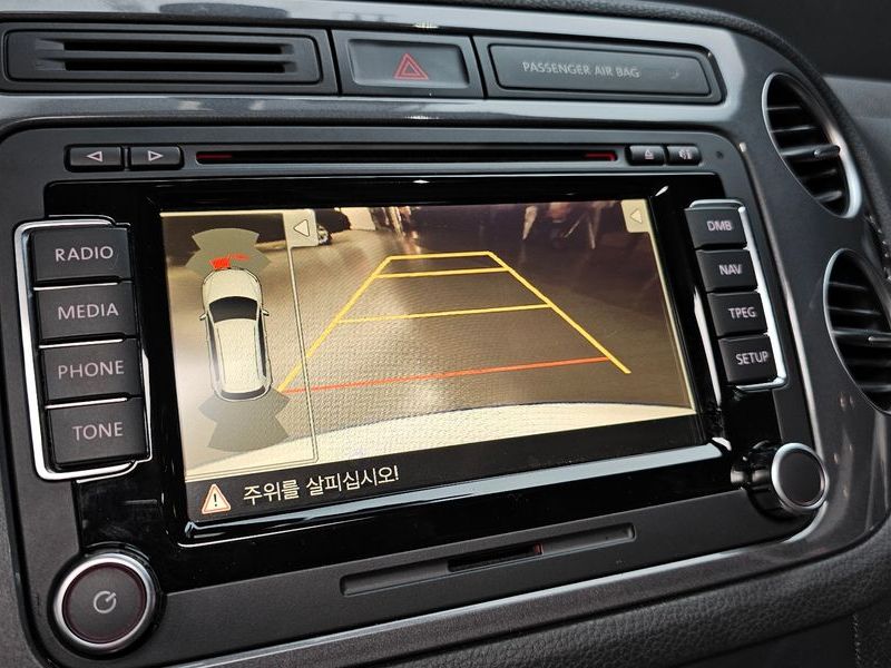 2015 Volkswagen Tiguan 2.0 TDI R-Line 5N photo 15