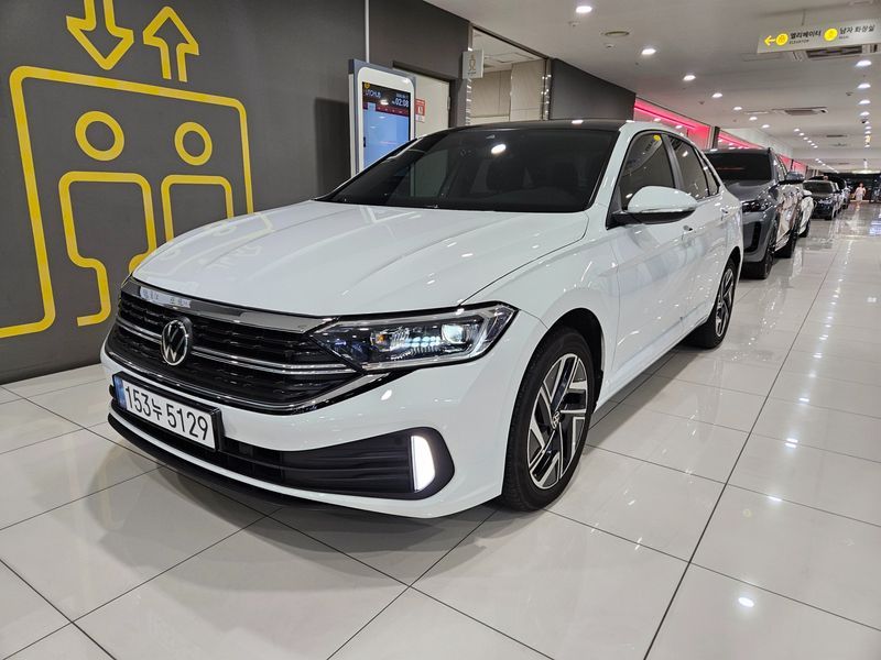 2023 Volkswagen Jetta 1.5 TSI Prestige photo 1