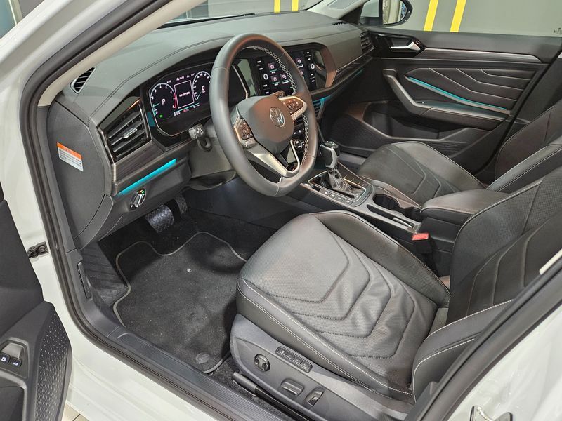 2023 Volkswagen Jetta 1.5 TSI Prestige photo 10