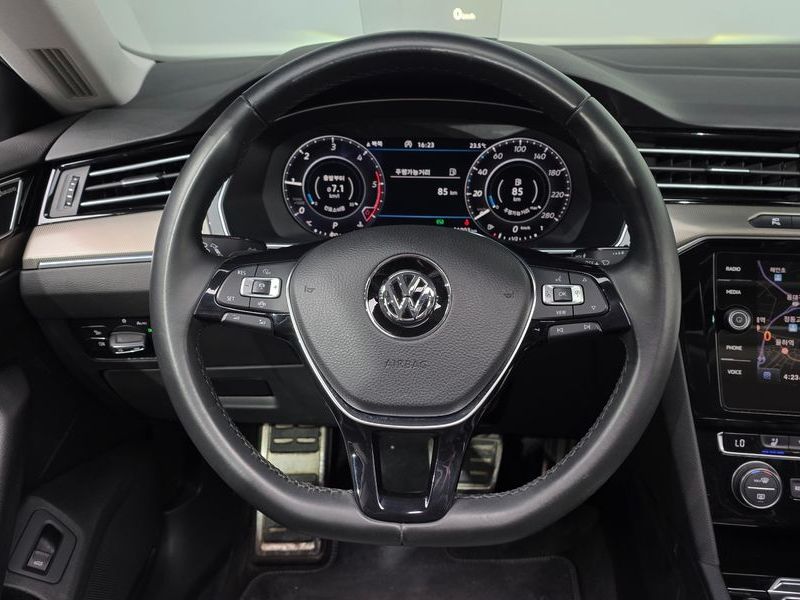 2019 Volkswagen Arteon 2.0 TDI Prestige photo 13