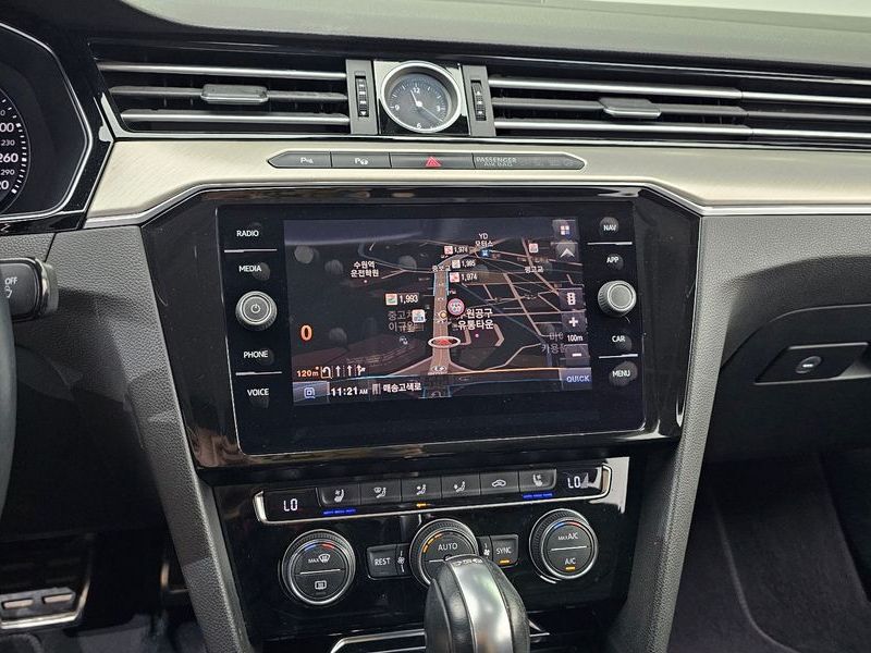 2018 Volkswagen Arteon 2.0 TDI Premium photo 14