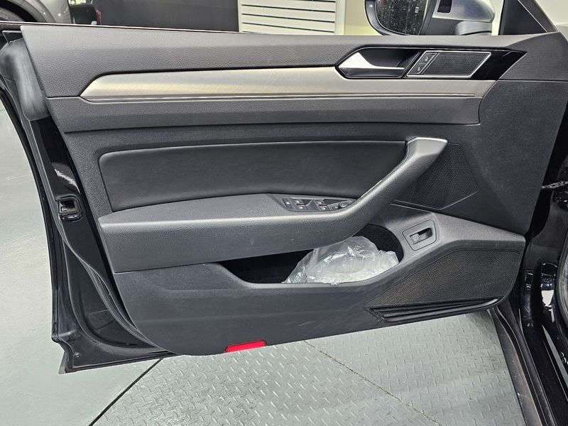 2018 Volkswagen Arteon 2.0 TDI Premium photo 24