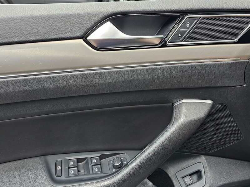 2018 Volkswagen Arteon 2.0 TDI Premium photo 27