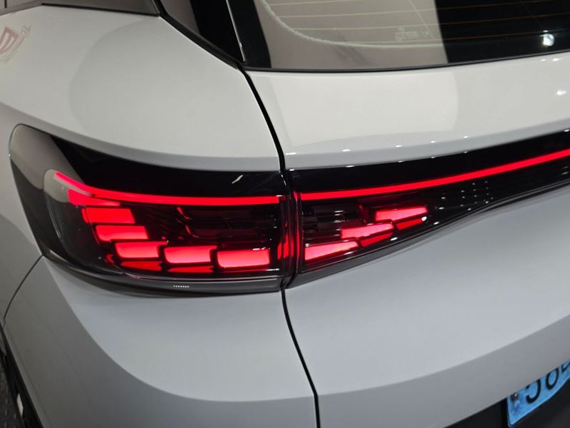 2022 Volkswagen ID.4 Pro photo 23