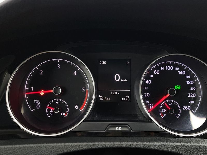 2013 Volkswagen Golf 1.6 TDI photo 8