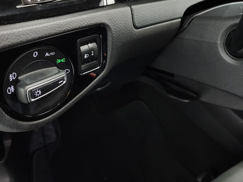 2013 Volkswagen Golf 1.6 TDI photo 17