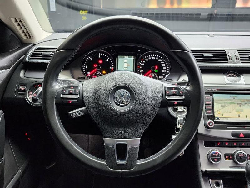 2013 Volkswagen New CC 2.0 TDI BlueMotion photo 13