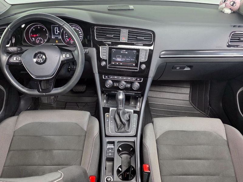 2015 Volkswagen Golf 2.0 TDI photo 7