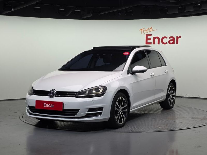 2015 Volkswagen Golf 2.0 TDI Premium photo 1