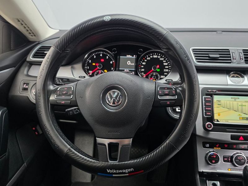 2014 Volkswagen New CC 2.0 TSI photo 13