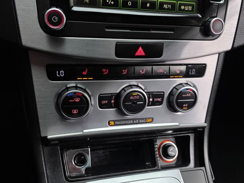 2014 Volkswagen New CC 2.0 TSI photo 16
