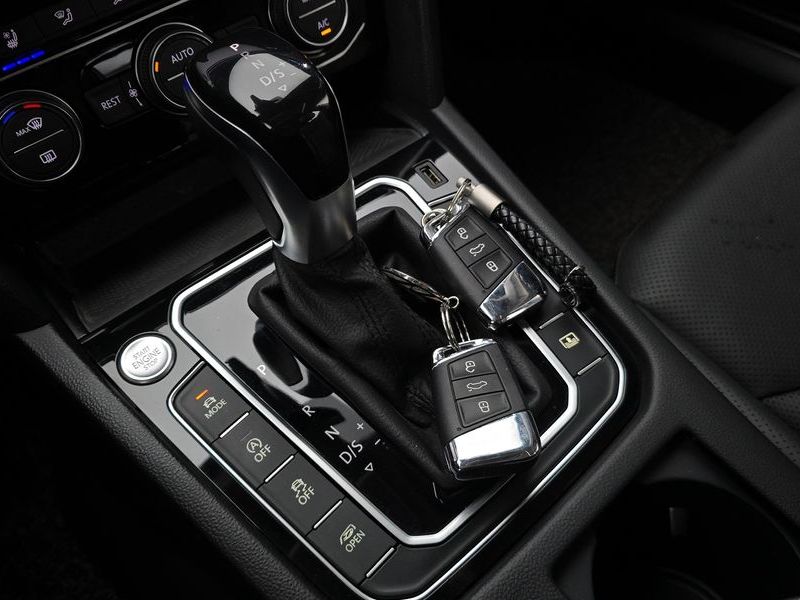2020 Volkswagen Arteon 2.0 TDI Prestige photo 9