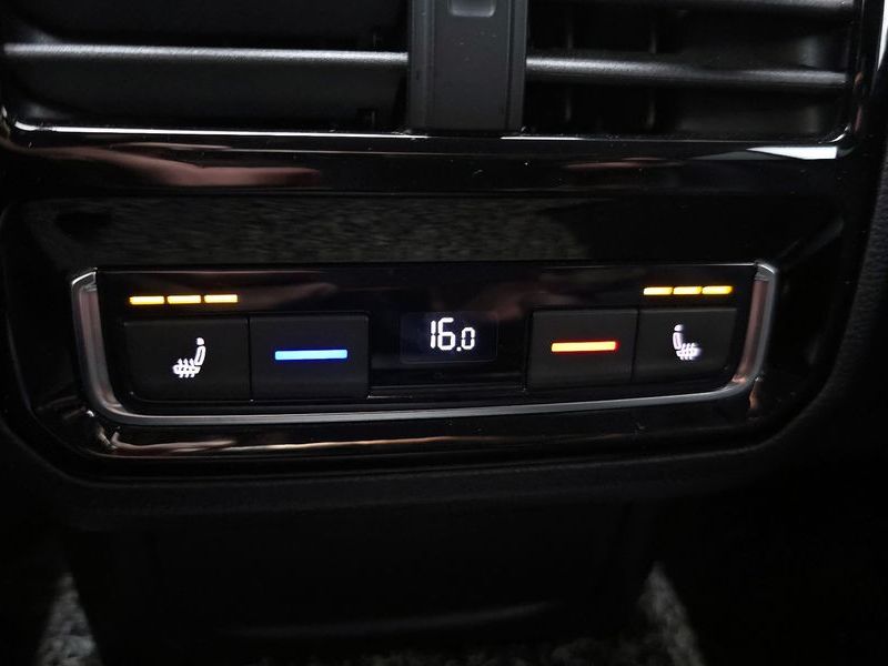 2020 Volkswagen Arteon 2.0 TDI Prestige photo 17