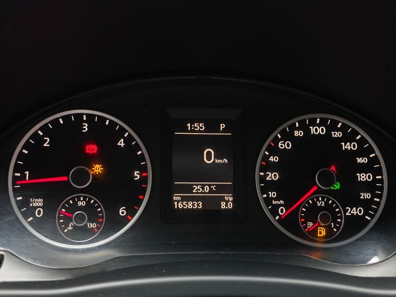 2015 Volkswagen Tiguan 2.0 TDI Comfort 5N photo 8