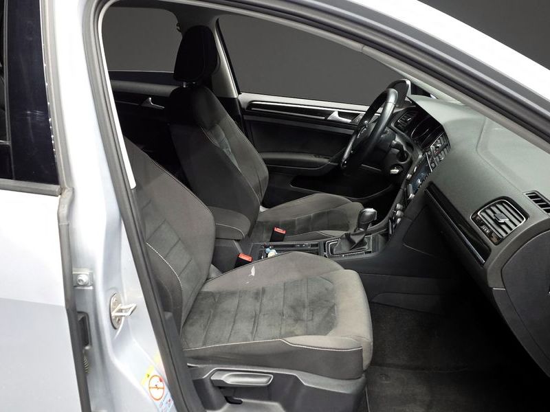2014 Volkswagen Golf 1.6 TDI photo 11
