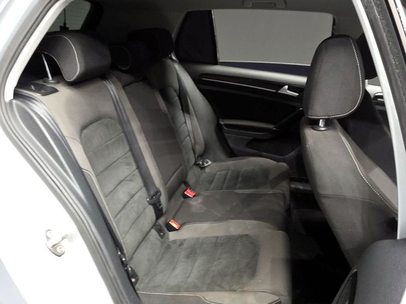 2014 Volkswagen Golf 1.6 TDI photo 12