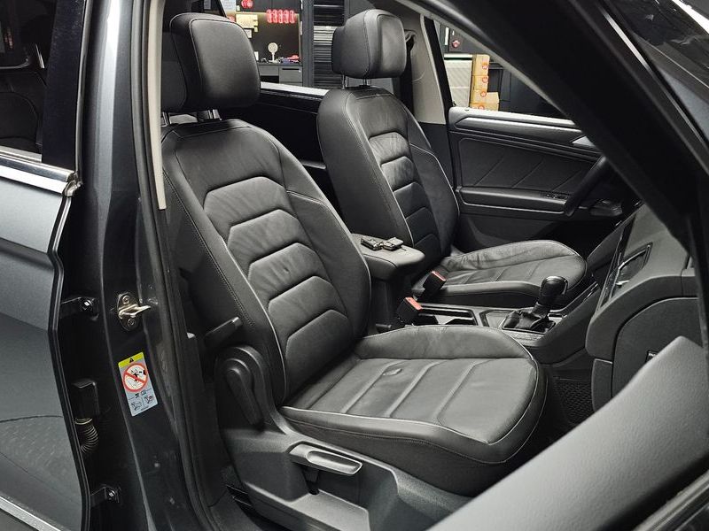2020 Volkswagen Tiguan 2.0 TDI Prestige photo 10