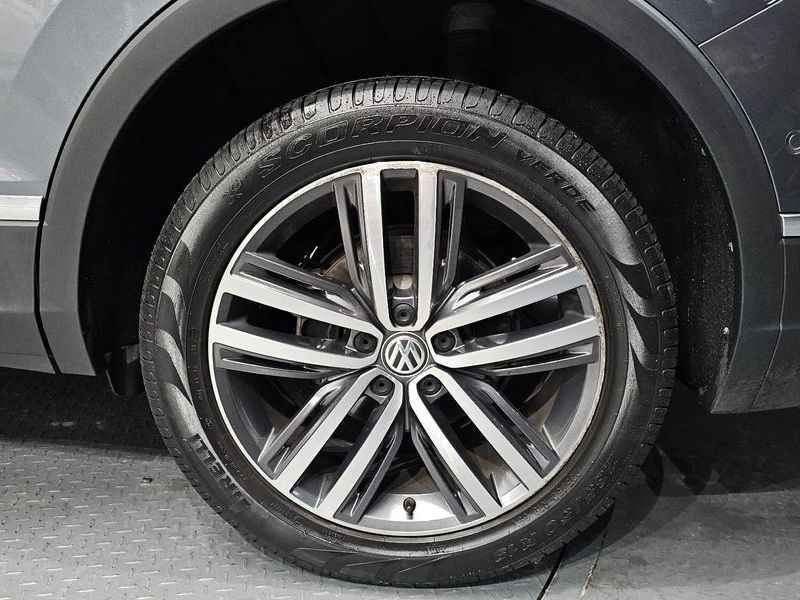 2020 Volkswagen Tiguan 2.0 TDI Prestige photo 21
