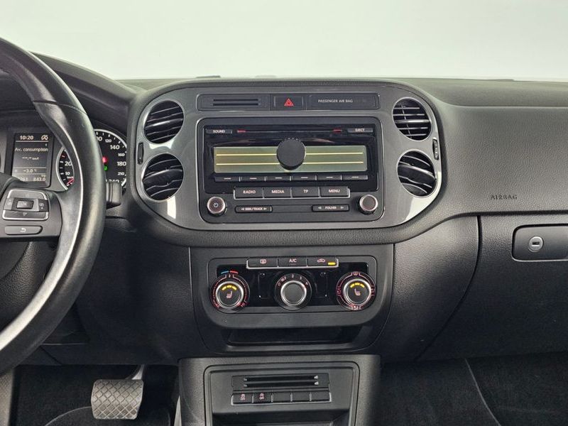 2015 Volkswagen Tiguan 2.0 TDI Comfort 5N photo 14