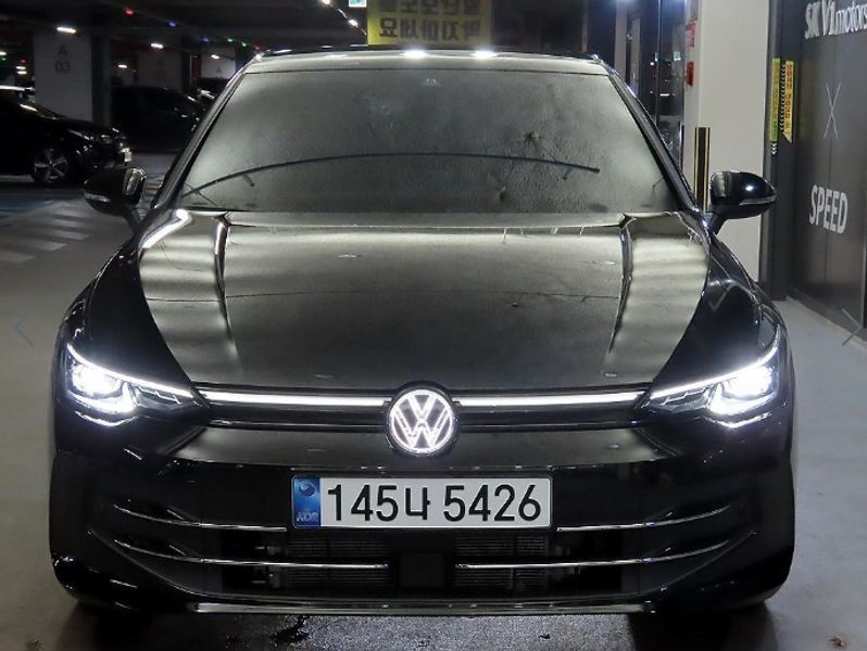 2025 Volkswagen Golf 2.0 TDI Prestige photo 1