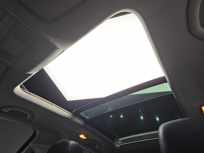 2013 Volkswagen Tiguan 2.0 TDI Premium 5N photo 11