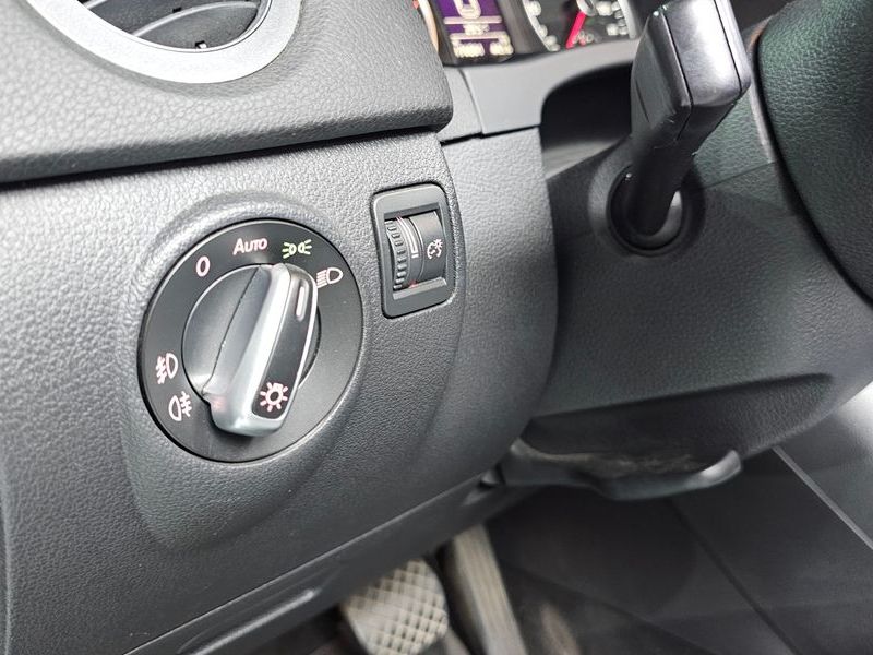 2013 Volkswagen Tiguan 2.0 TDI Premium 5N photo 13
