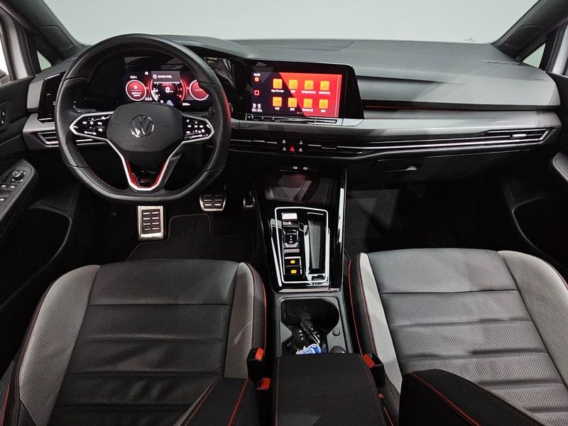 2024 Volkswagen Golf 2.0 GTI photo 7