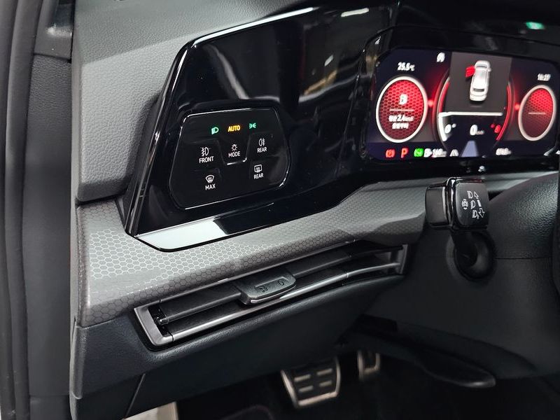 2024 Volkswagen Golf 2.0 GTI photo 30