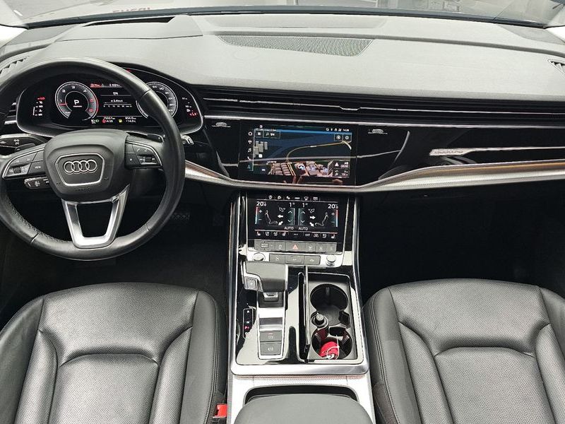 2021 Audi Q7 45 TDI Quattro photo 7