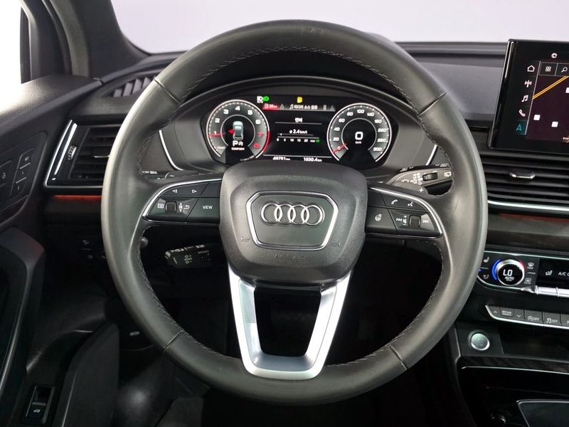 2023 Audi Q5 45 TFSI Quattro Premium photo 14