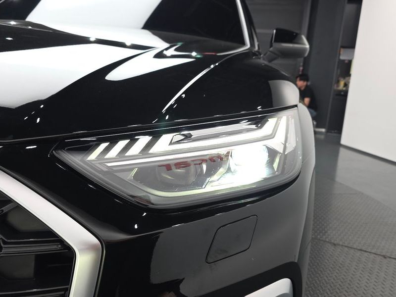 2023 Audi Q5 45 TFSI Quattro Premium photo 22