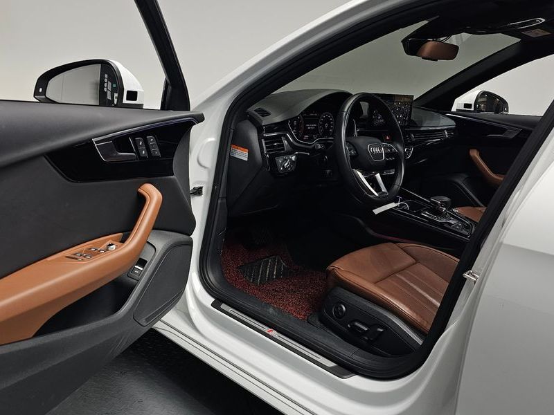 2021 Audi A4 40 TFSI Premium photo 10