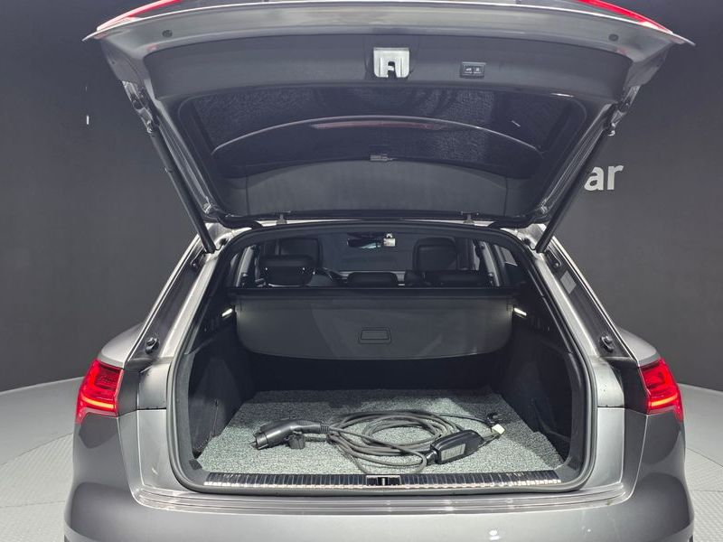 2020 Audi e-tron 55 Quattro photo 20