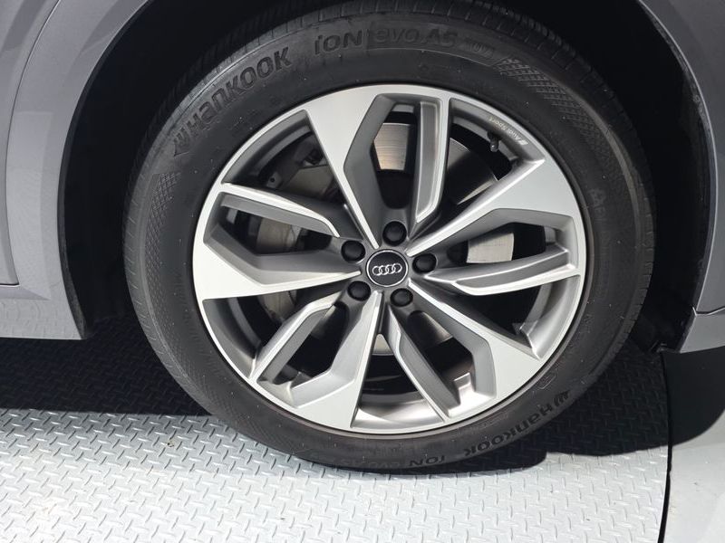 2020 Audi e-tron 55 Quattro photo 21