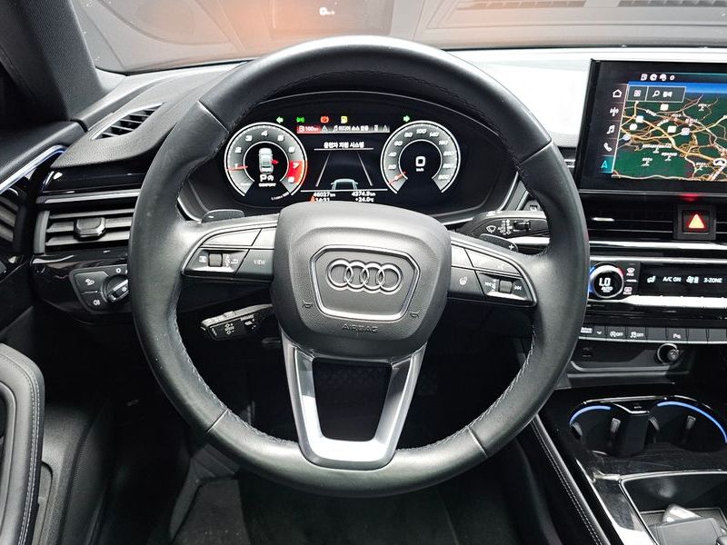 2021 Audi A4 45 TFSI Quattro Premium photo 14