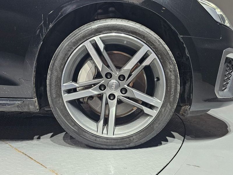2021 Audi A4 45 TFSI Quattro Premium photo 21