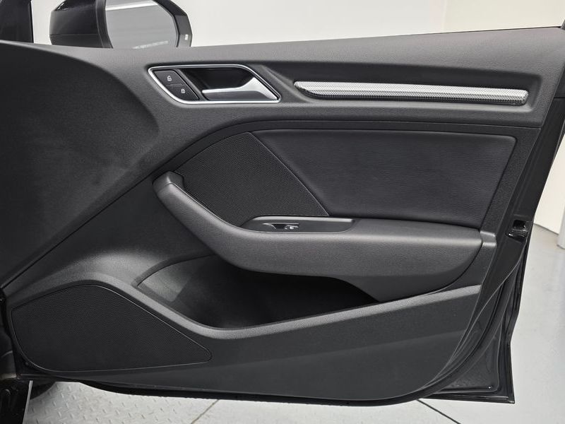 2018 Audi A3 40 TFSI 8V photo 24