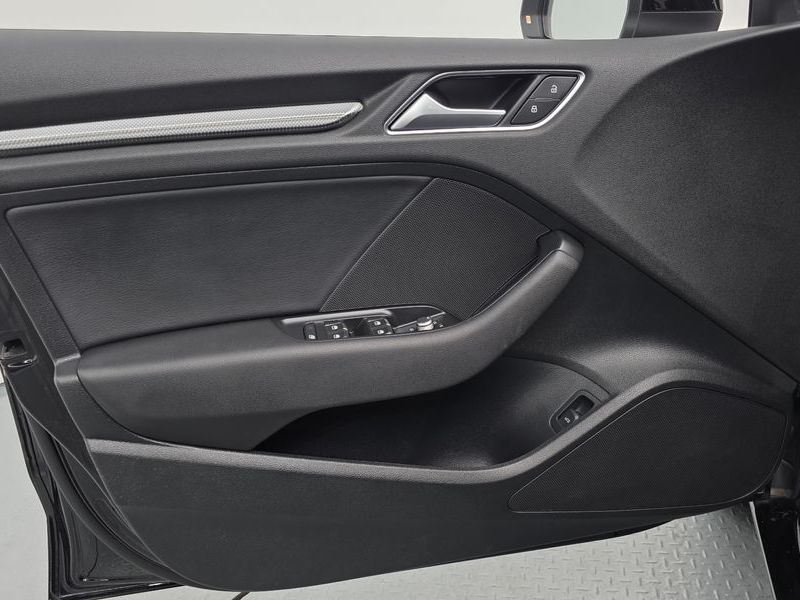 2018 Audi A3 40 TFSI 8V photo 27