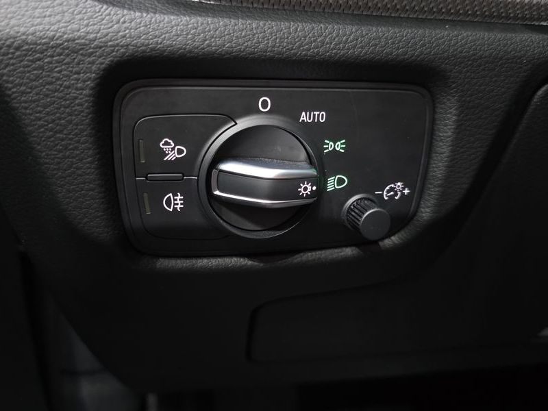 2018 Audi A3 40 TFSI 8V photo 28