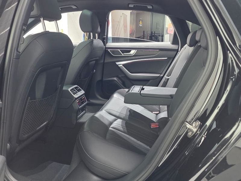 2022 Audi A6 45 TFSI Premium photo 12