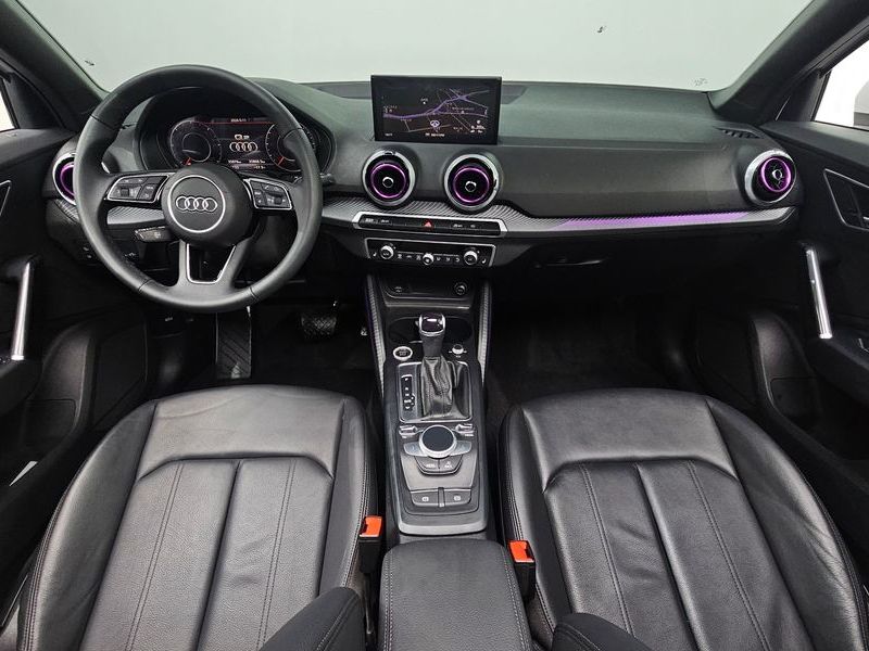 2023 Audi Q2 35 TDI Premium photo 7