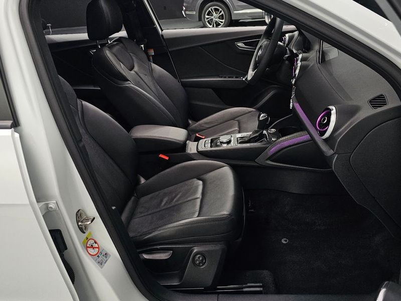 2023 Audi Q2 35 TDI Premium photo 26
